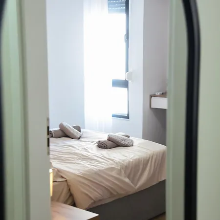 Seaside Grand Apartment *